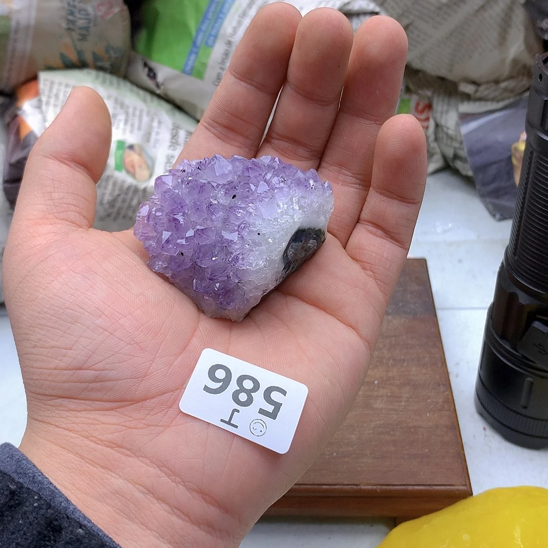 紫晶大型摆件（非配饰）未镶嵌