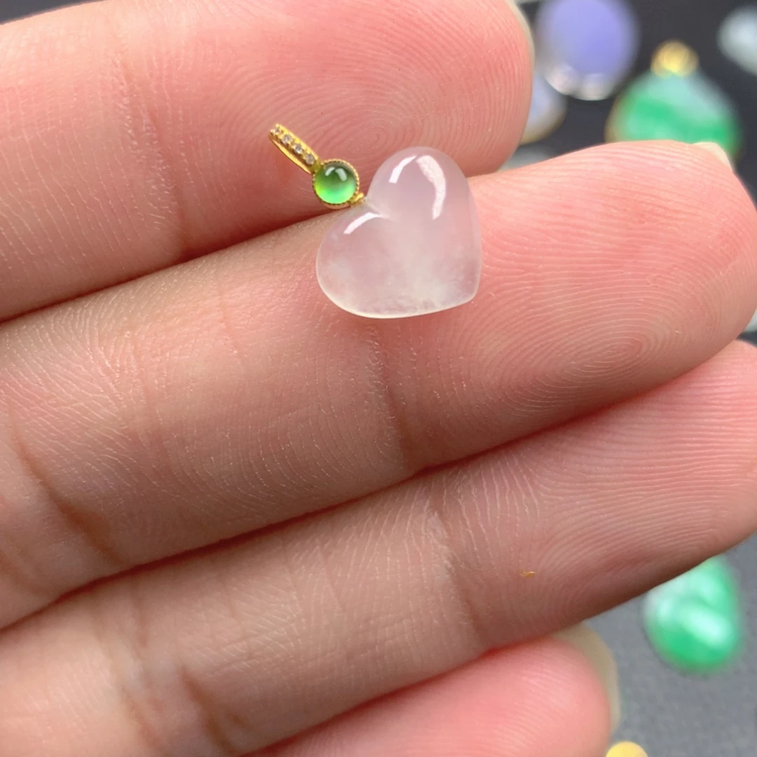【闪购商品】颈饰18K金镶嵌翡翠翡翠