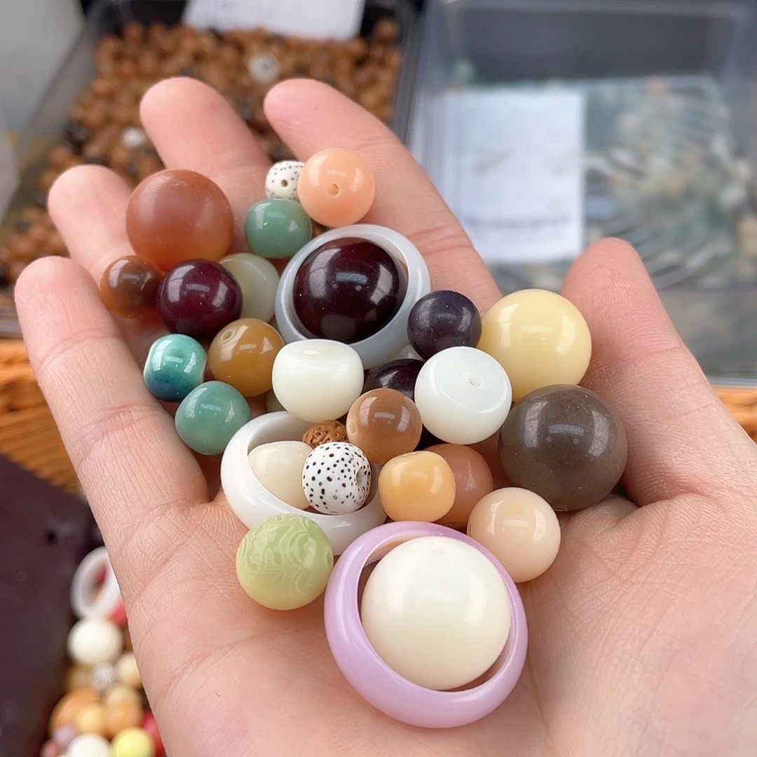 白玉菩提吊坠z10-12mm 200颗不售后