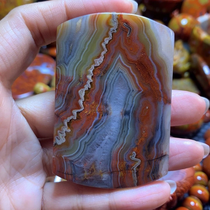 玛瑙/玉髓战国红吊坠未镶嵌