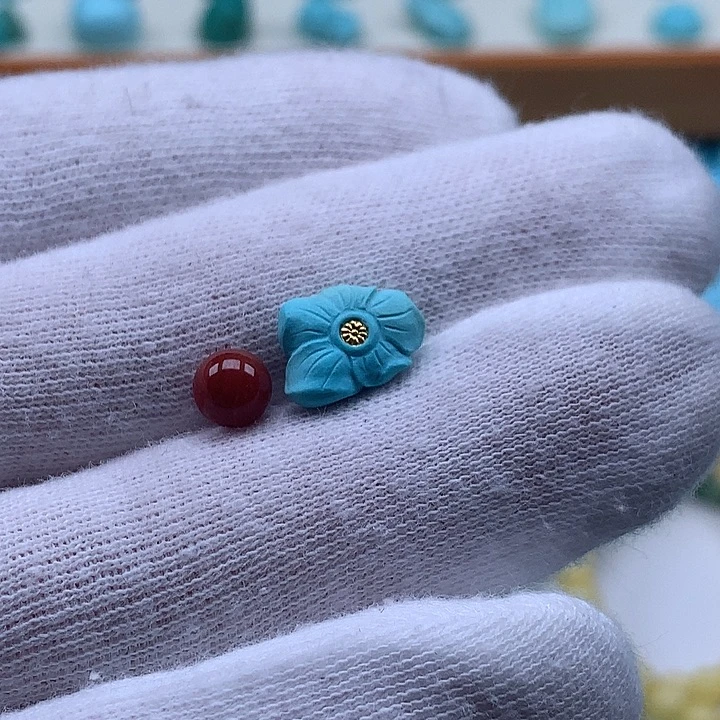 南红玛瑙未镶嵌珠宝奇石