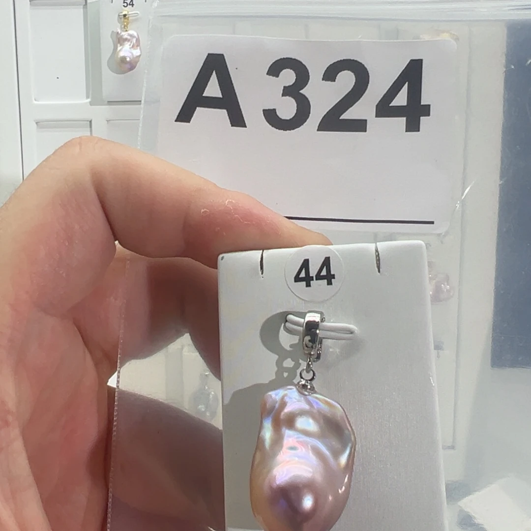 颈饰合金淡水珍珠