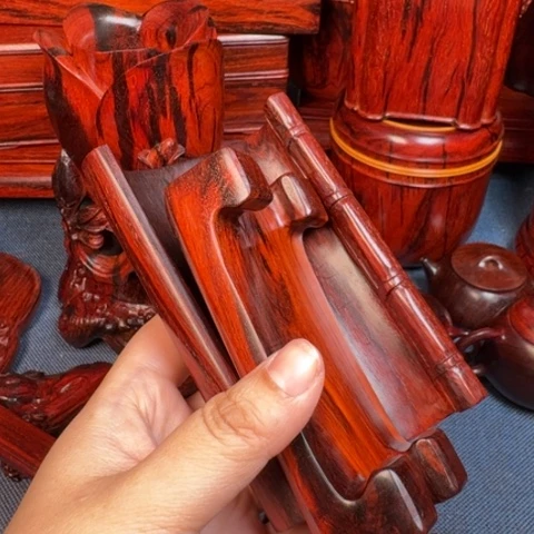 檀香紫檀（小叶紫檀）把件网**烟