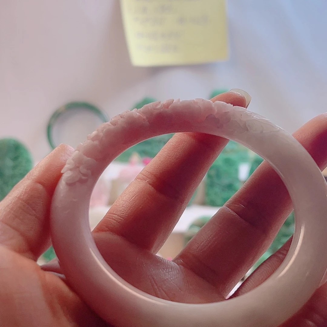 未镶嵌独山玉手链甜**?