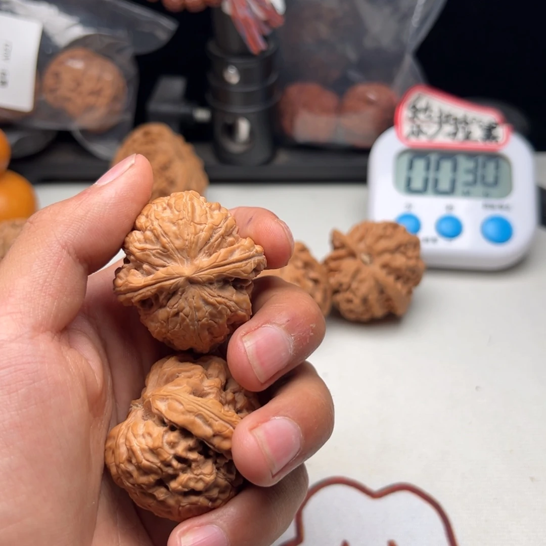 桃核吊坠几*哈哈哈哈哈哈哈哈哈哈