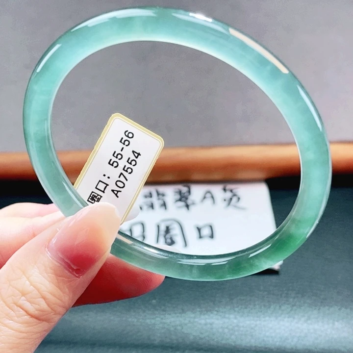翡翠未镶嵌手镯翡翠手镯97