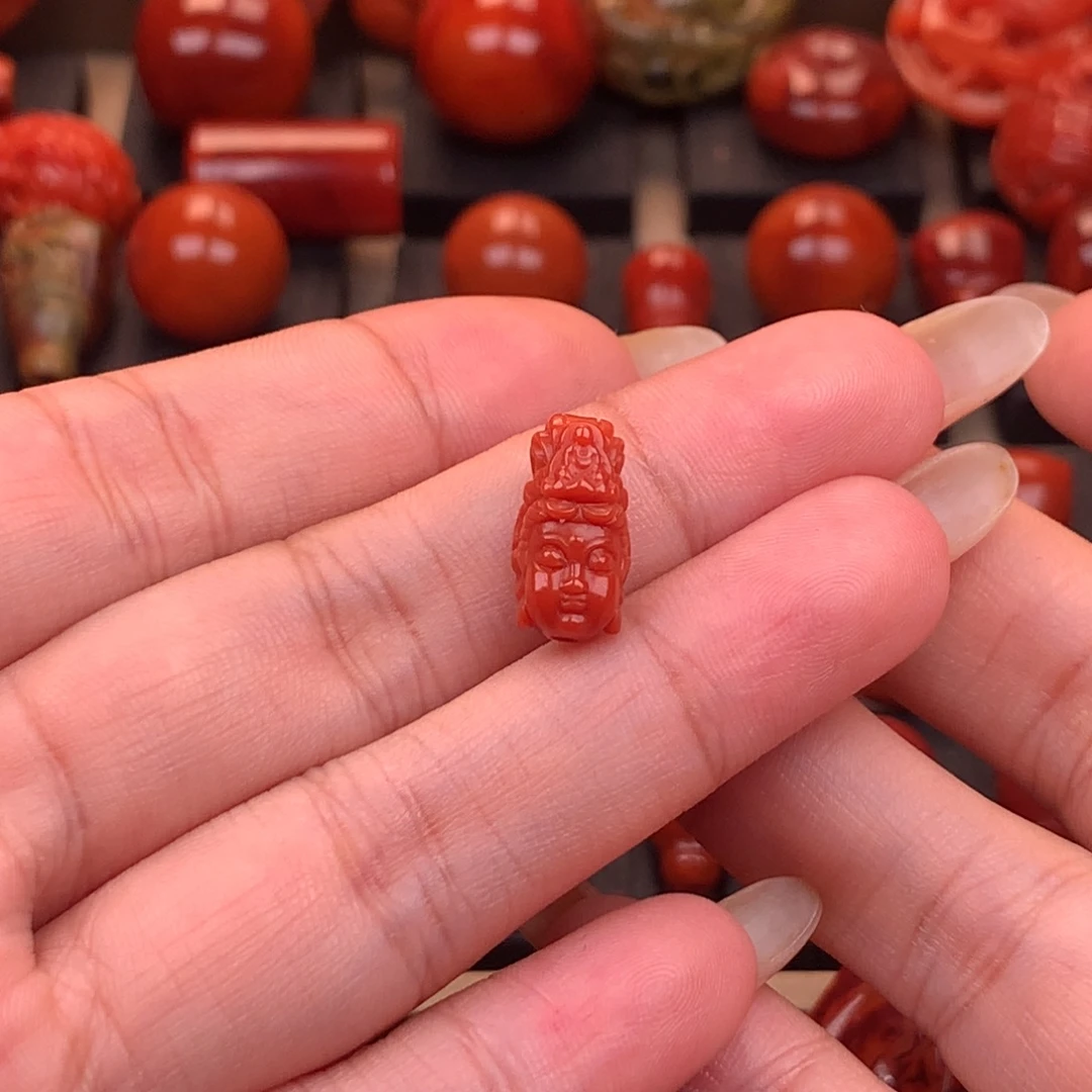 南红玛瑙未镶嵌原矿精工观音头8mm