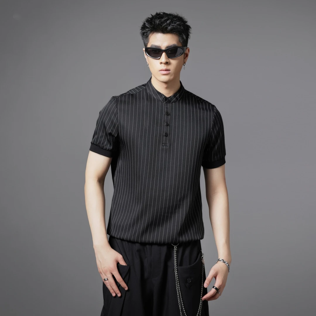2025夏季轻奢时尚新款商务休闲短袖衬衫男条纹立领修身衬衣上衣