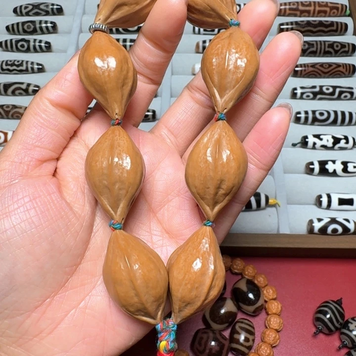 老***爆玛瑙/玉髓未镶嵌颈饰