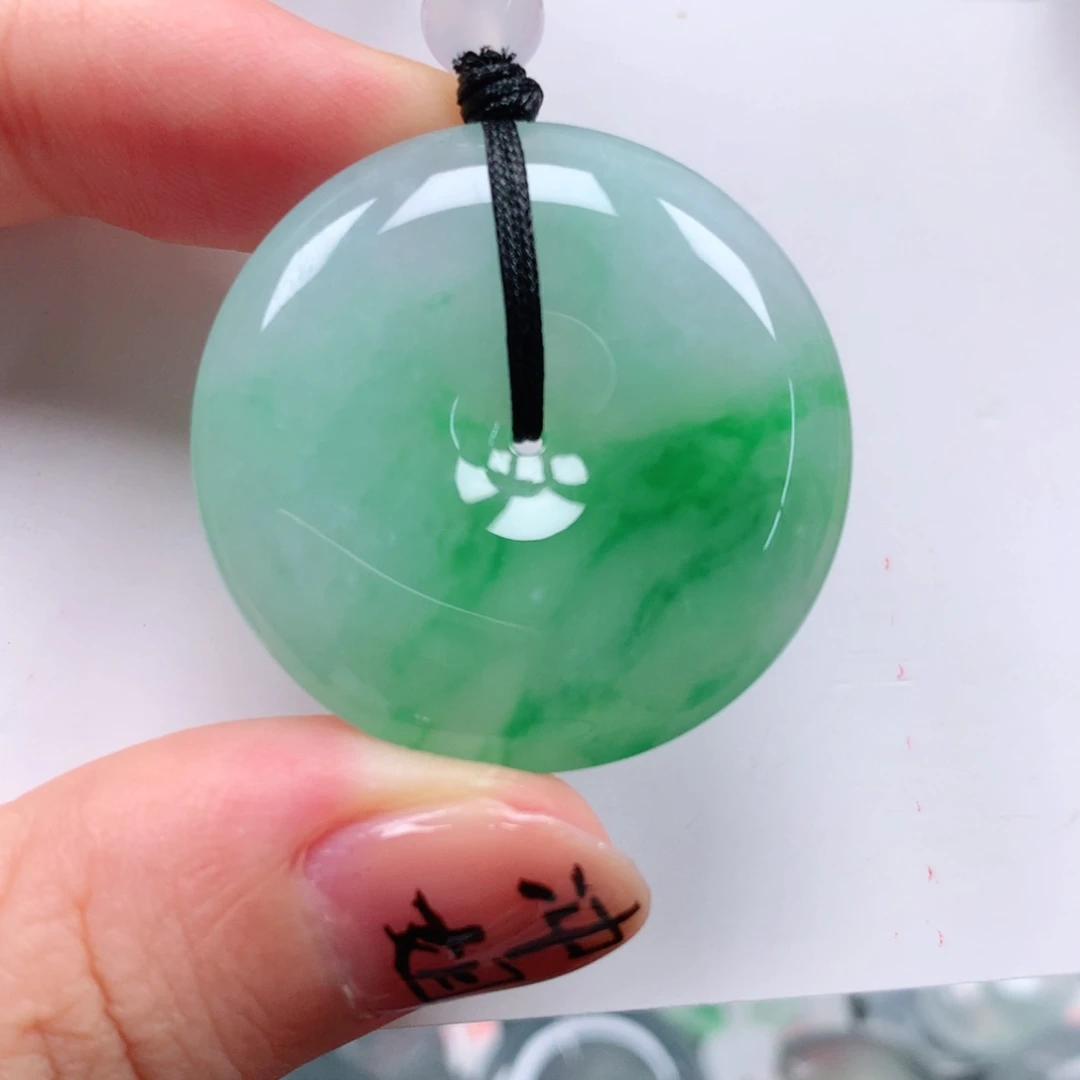 颈饰未镶嵌翡翠天然翡翠