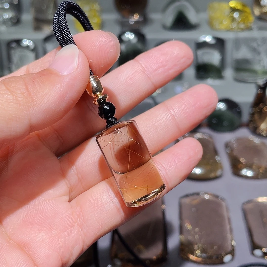 闲***行颈饰未镶嵌水晶挂件