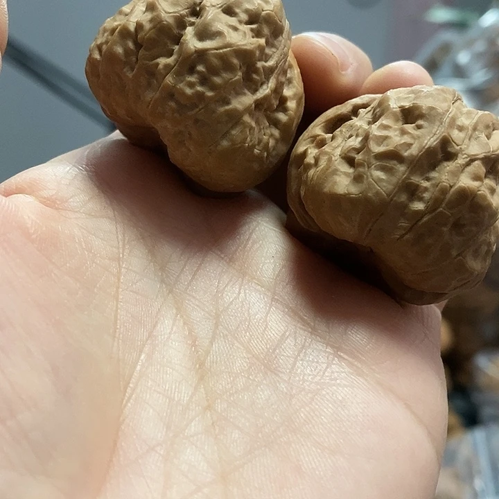 文玩核桃把件37蛤蟆头红皮