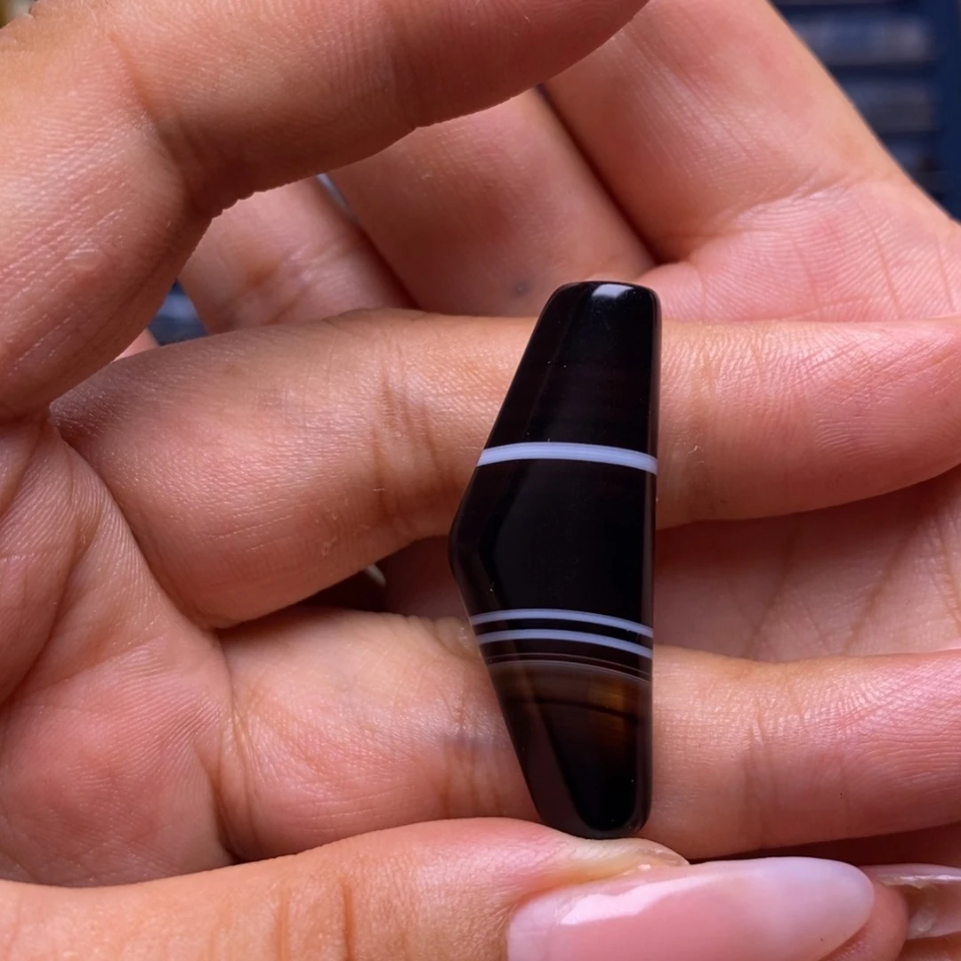 玛瑙/玉髓未镶嵌珠宝半成品无**光