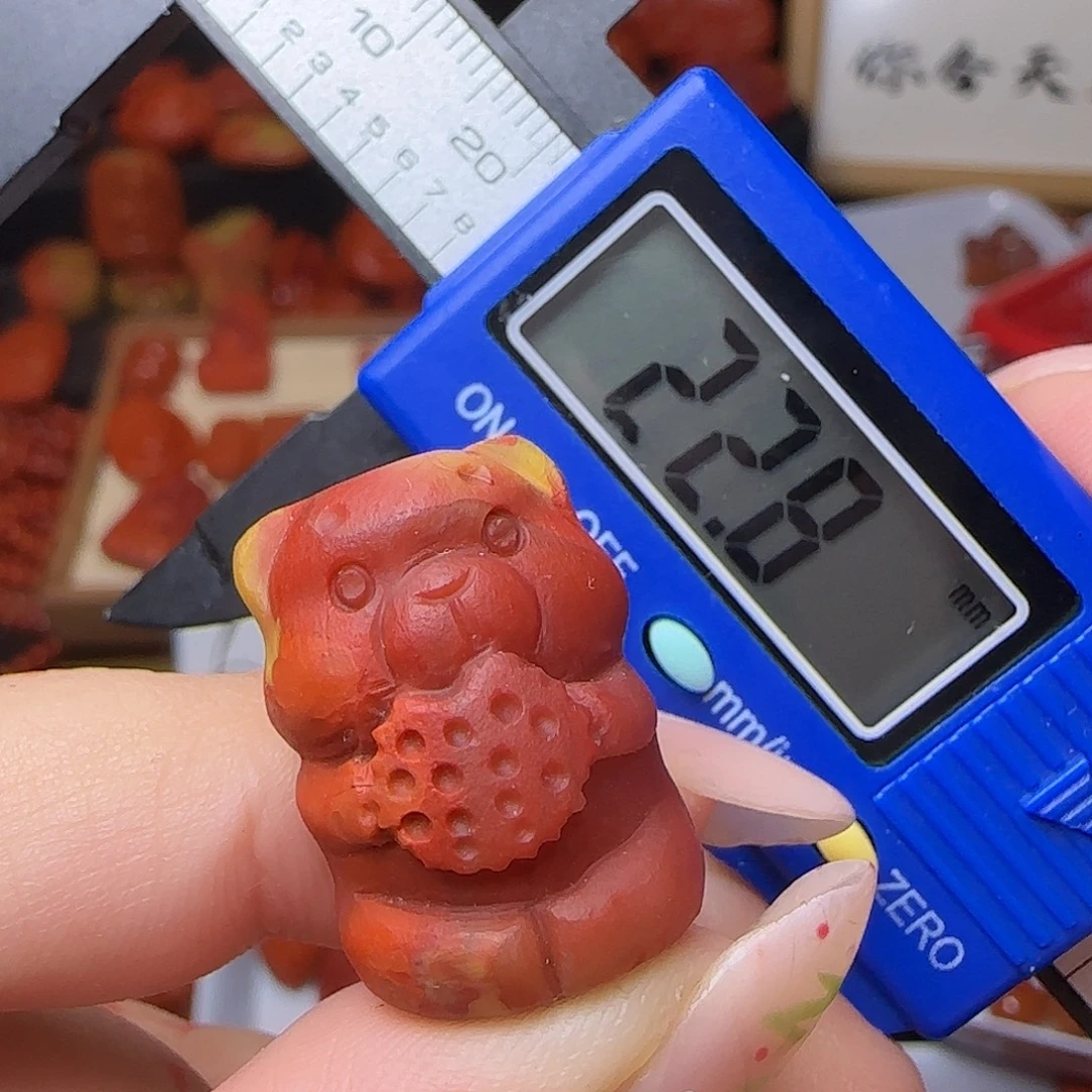 南红玛瑙未镶嵌颈饰