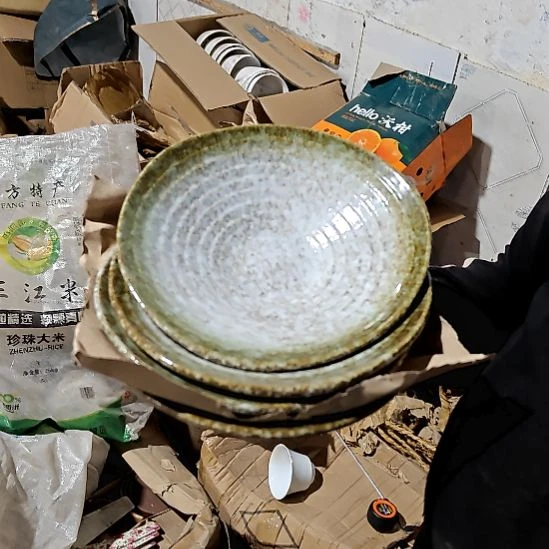 摆件陶瓷盘子碗啥都有