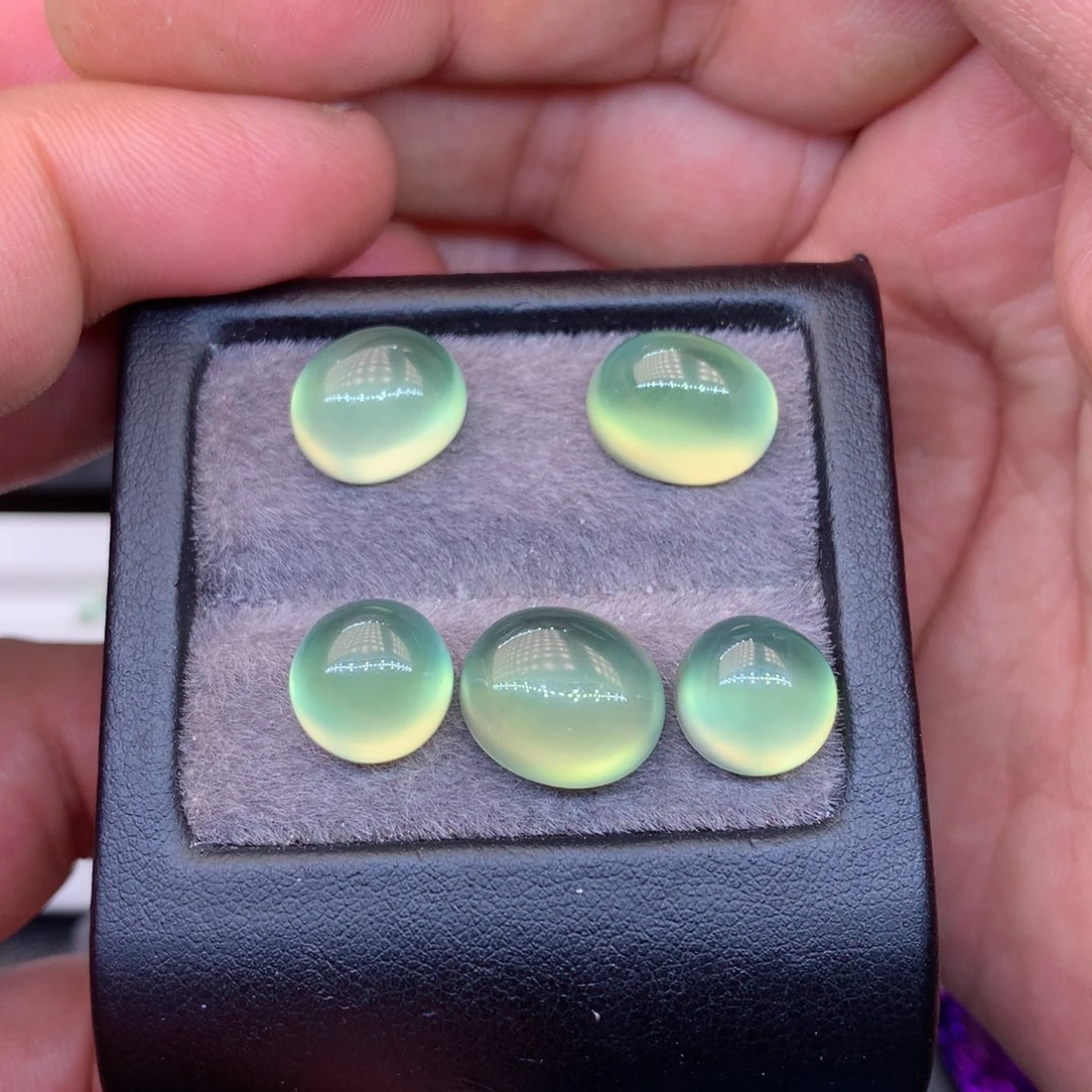 【闪购商品】葡萄石无未镶嵌精品葡萄石40.84c t