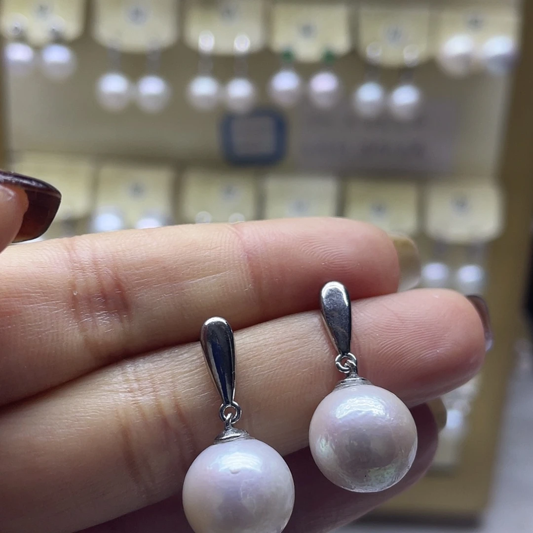 淡水珍珠银S925镶嵌耳饰