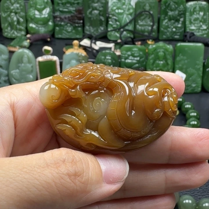 颈饰未镶嵌和田玉