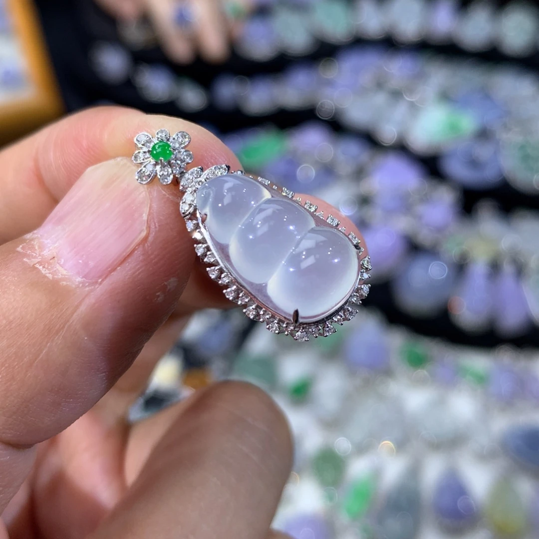 翡翠18K金镶嵌吊坠(不含链)