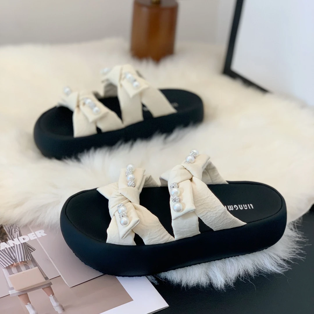 高级感厚底拖鞋女夏外穿2025新款透气蝴蝶结巨柔软网红休闲凉拖鞋