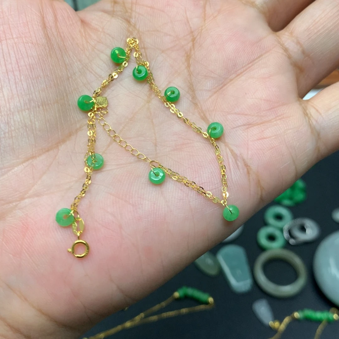 18K金镶嵌手链翡翠有纹裂