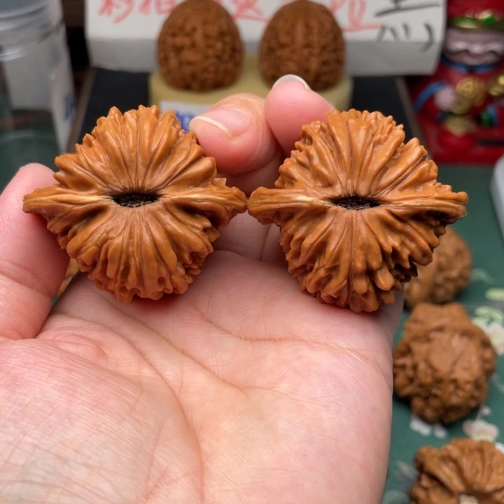 【闪购商品】把件文玩核桃45四座楼