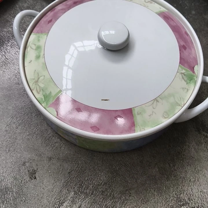 陶瓷盘子碗啥都有