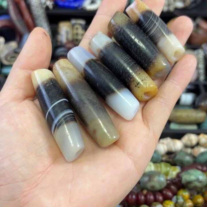 康***格玛瑙/玉髓未镶嵌颈饰