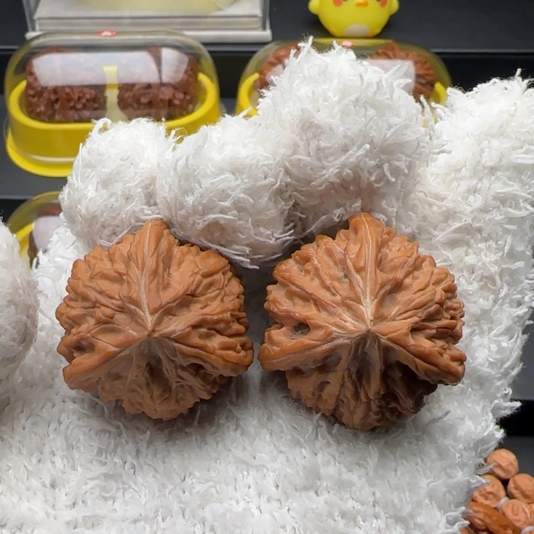 文玩核桃把件文山奔全品33