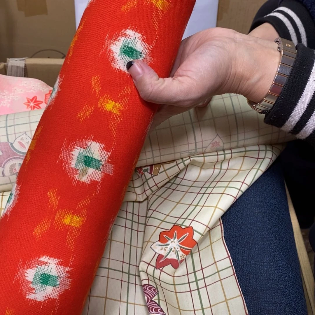 瓷片张***常我们都是好孩子呀。