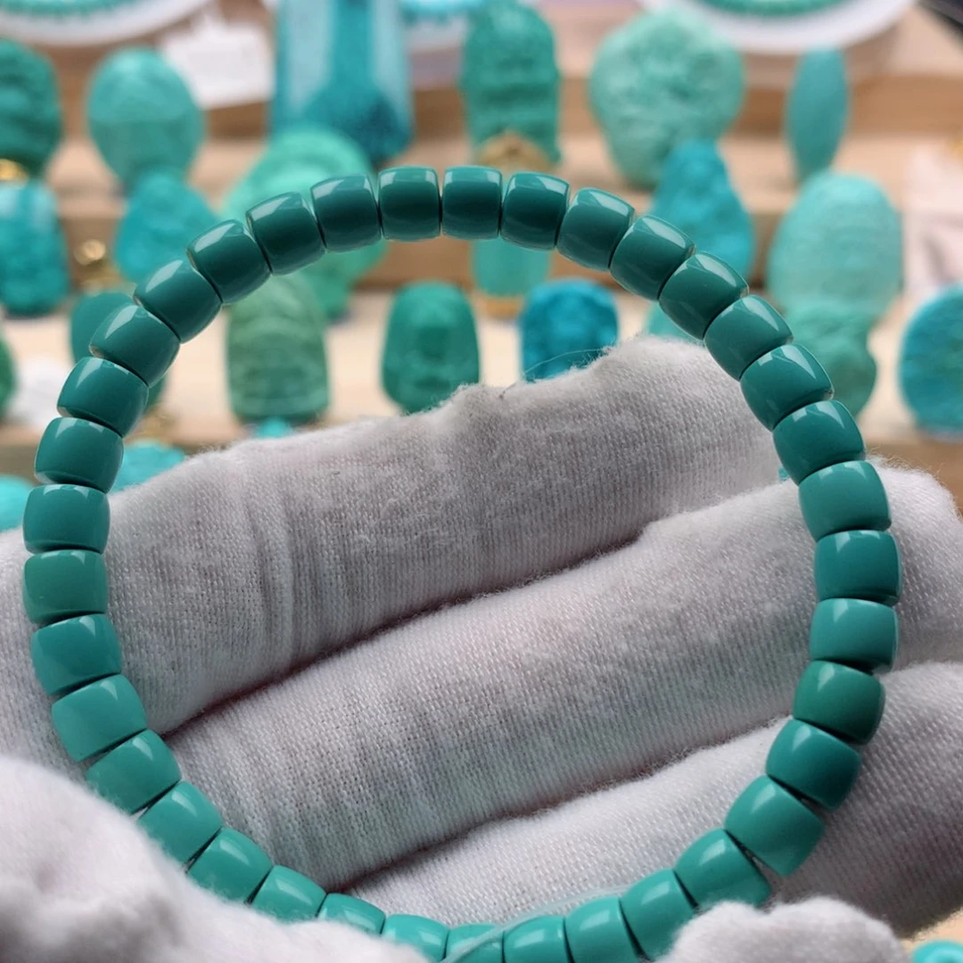 绿松石配饰未镶嵌