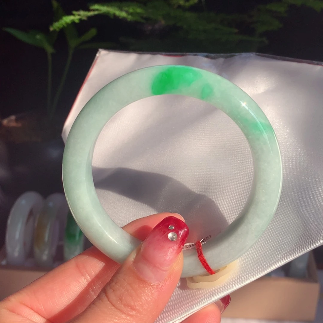 翡翠手镯未镶嵌21号
