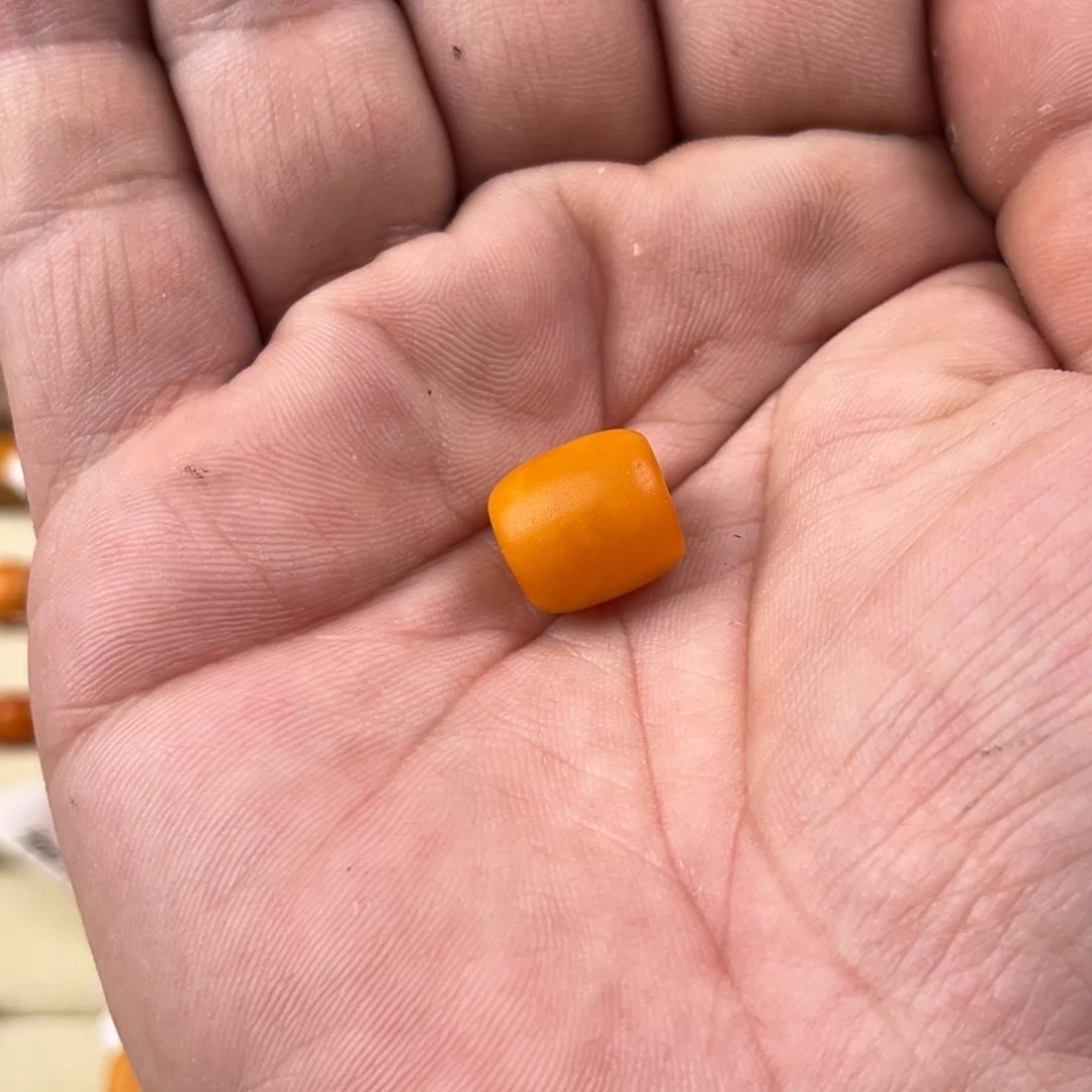 未镶嵌颈饰蜜蜡用****1老蜜蜡