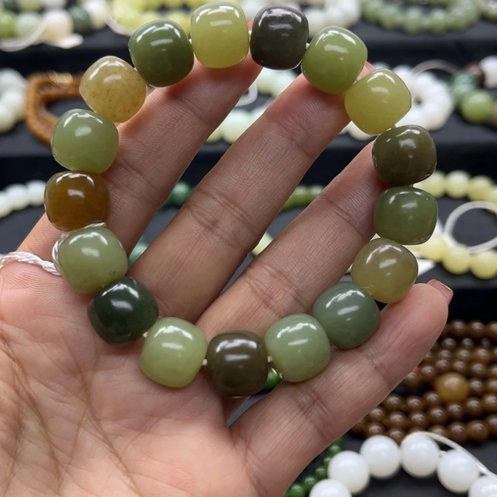 和田玉未镶嵌手链