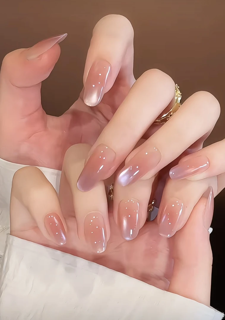 （椭圆长短可选)渐变玻璃珠猫眼高级感纯欲风手工穿戴甲