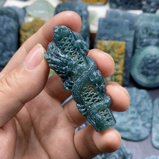 未镶嵌定制翡翠翡翠