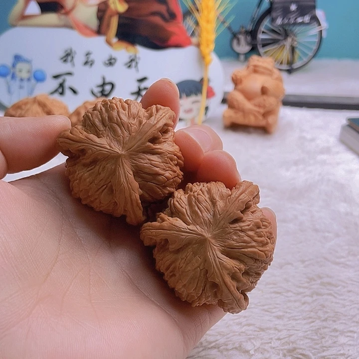 把件文玩核桃小***∪三棱