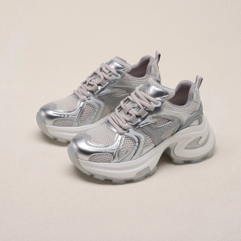 宏姐八店四季鞋以直播为主