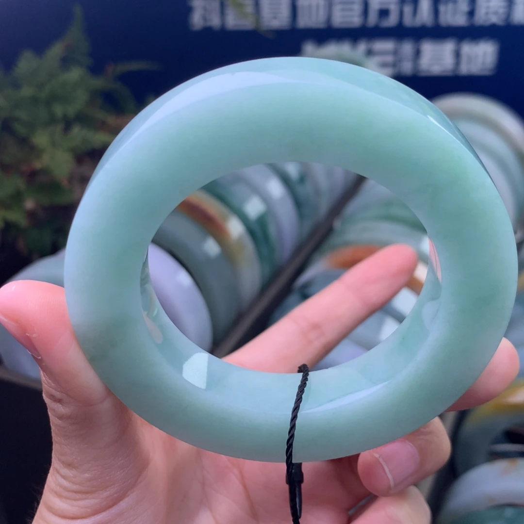 定制翡翠未镶嵌手镯定制不退不换