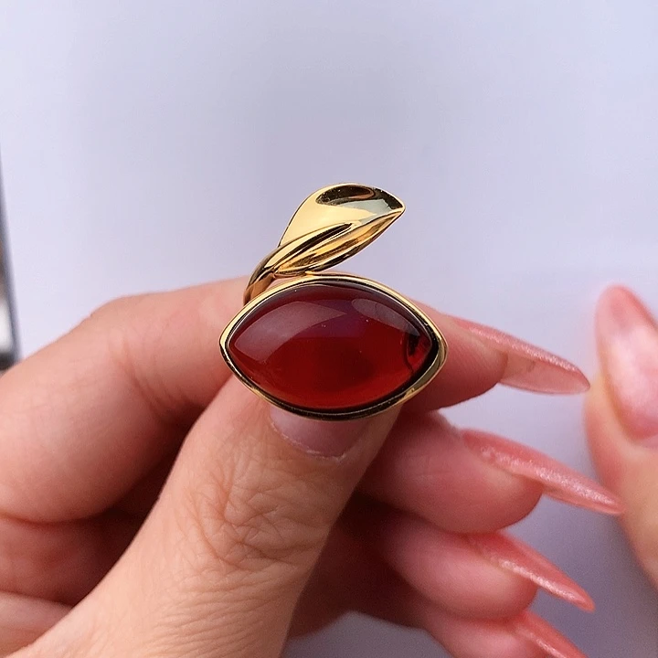 血珀戒指银S925镶嵌戒指