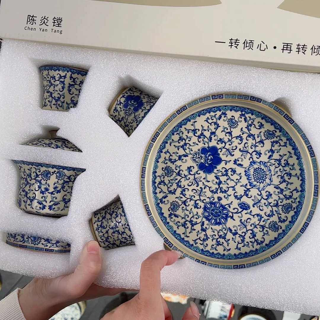 盖碗很漂亮，我很喜欢