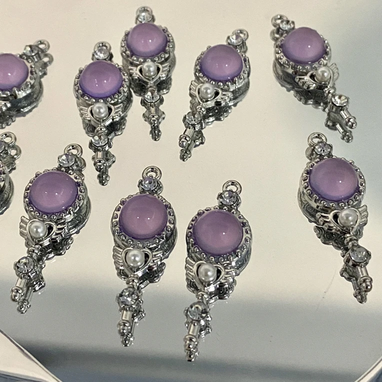 (洁雨饰品 DIY)  P610  铜合金单吊银紫色月亮仙女棒保色吊坠