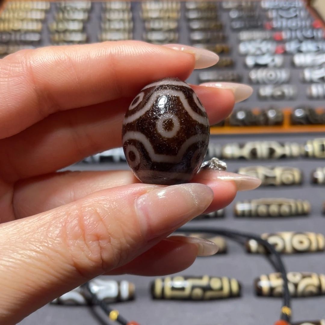 玛瑙/玉髓颈饰未镶嵌S****。