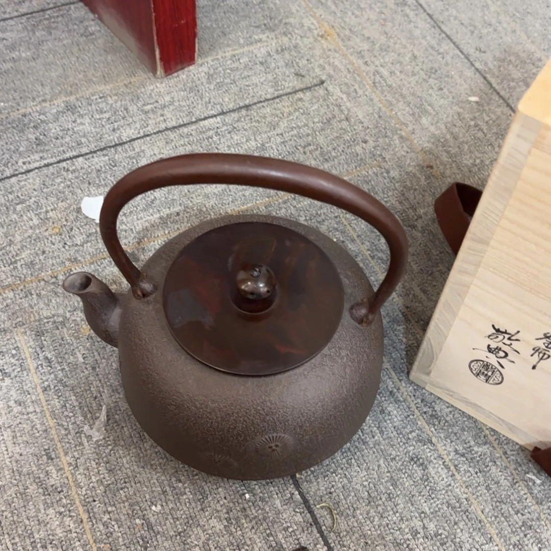 酒***楼非常喜欢这个瓷器