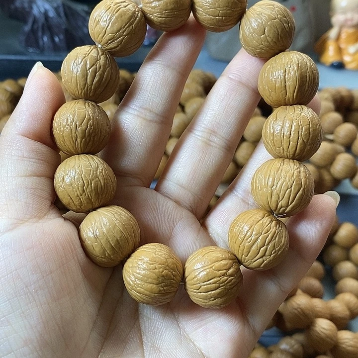 猴头核桃手串聚宝盆