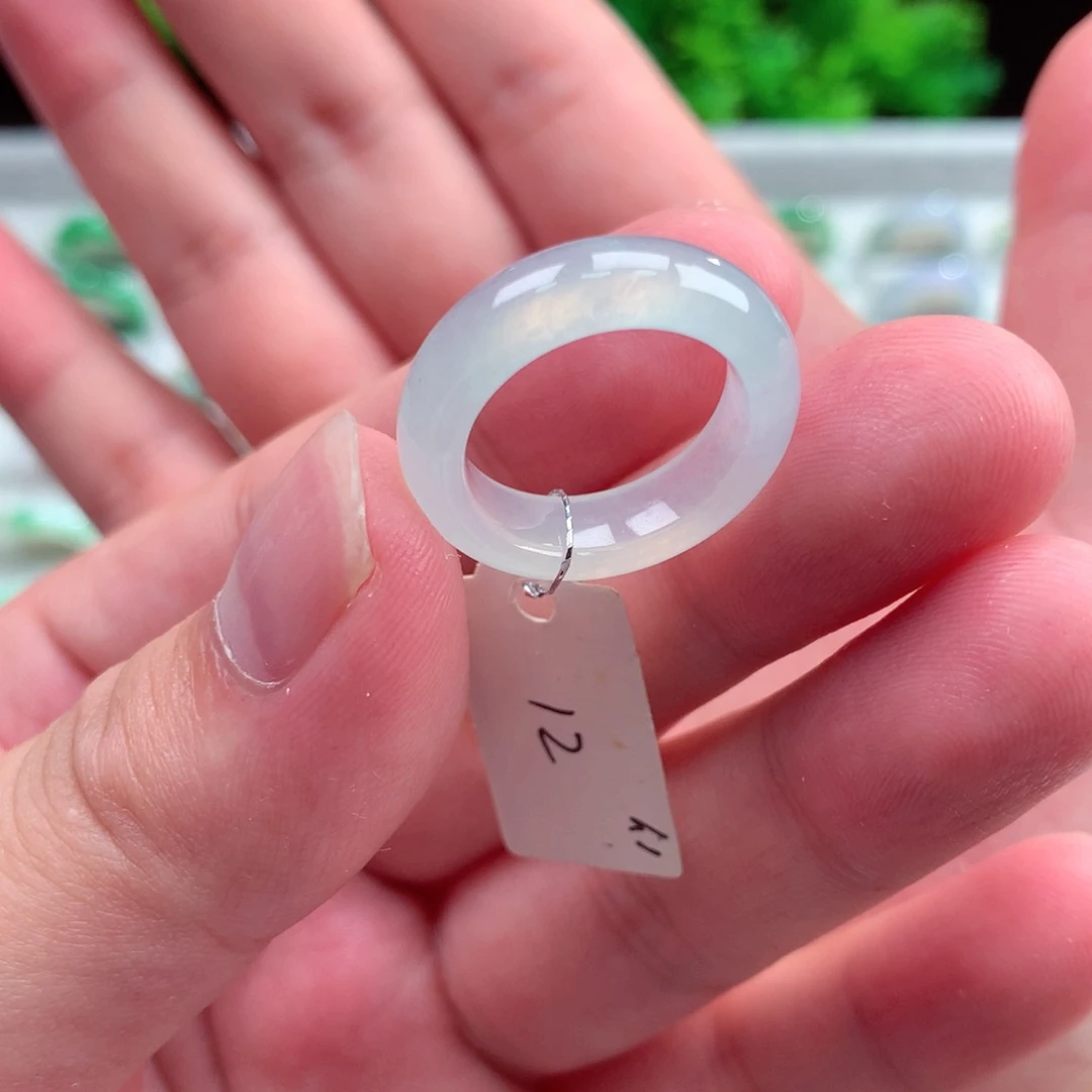 未镶嵌戒指翡翠天然