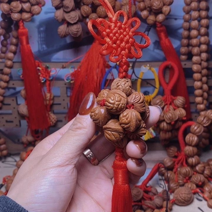 桃核吊坠龙纹桃枭