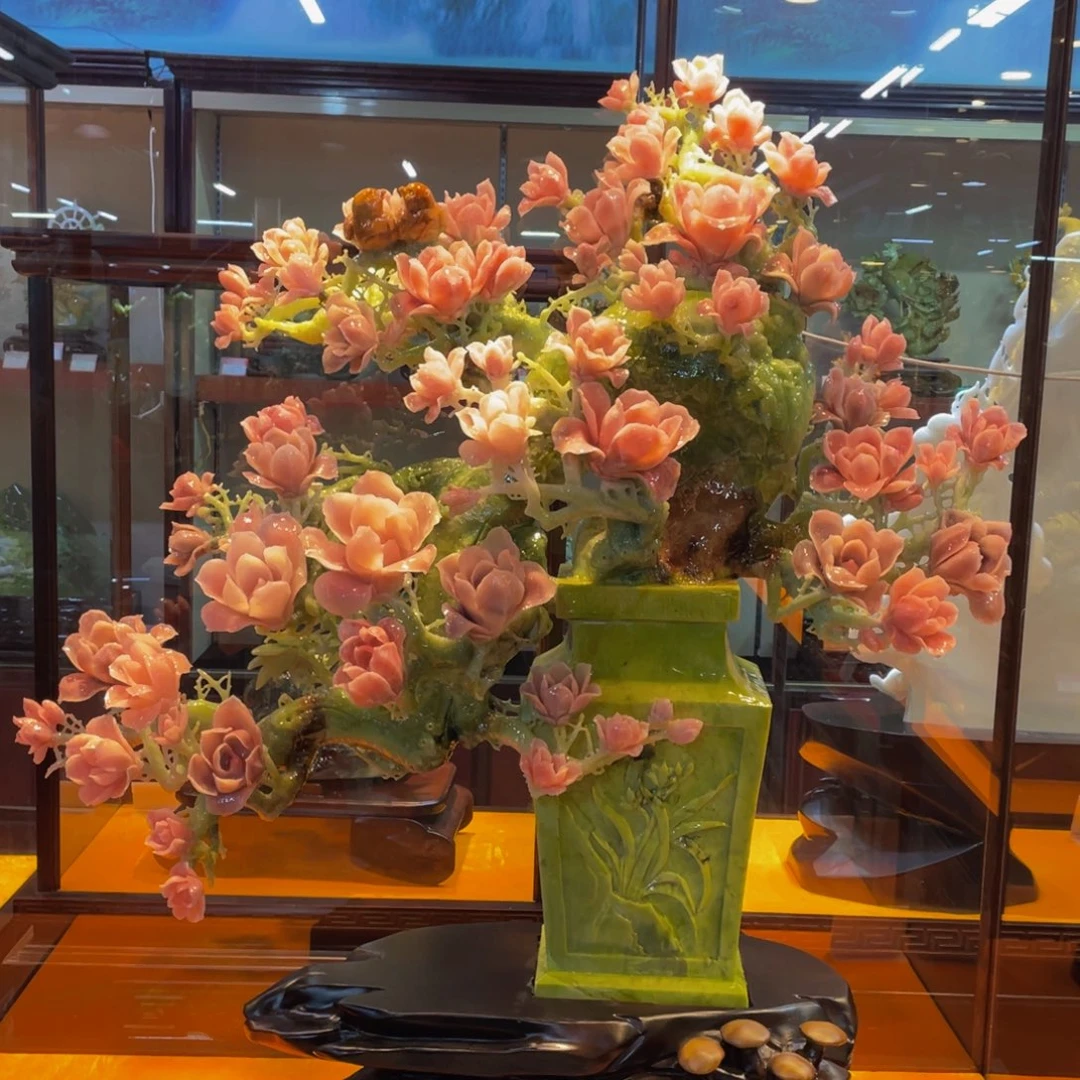 蛇纹石玉未镶嵌摆件