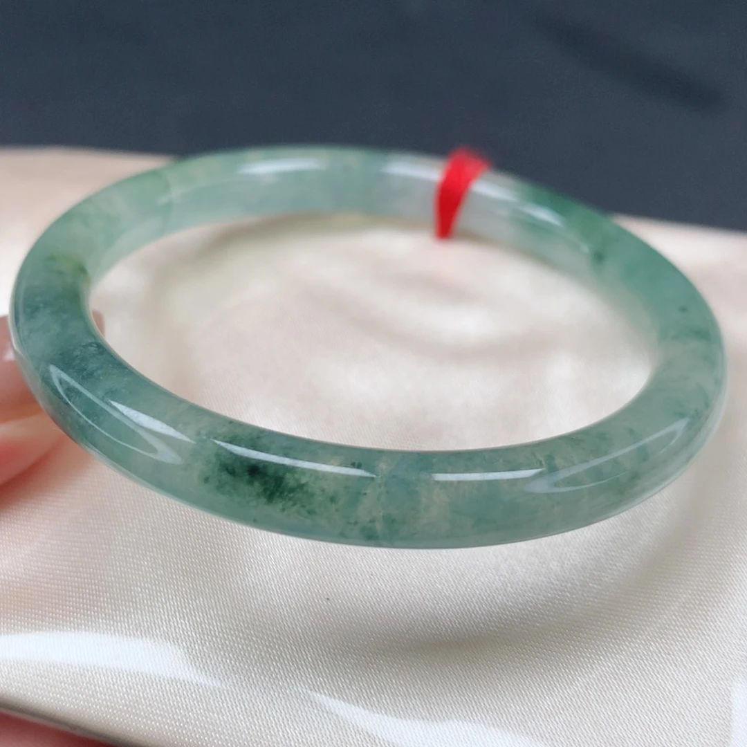 未镶嵌手镯翡翠，16号圆条