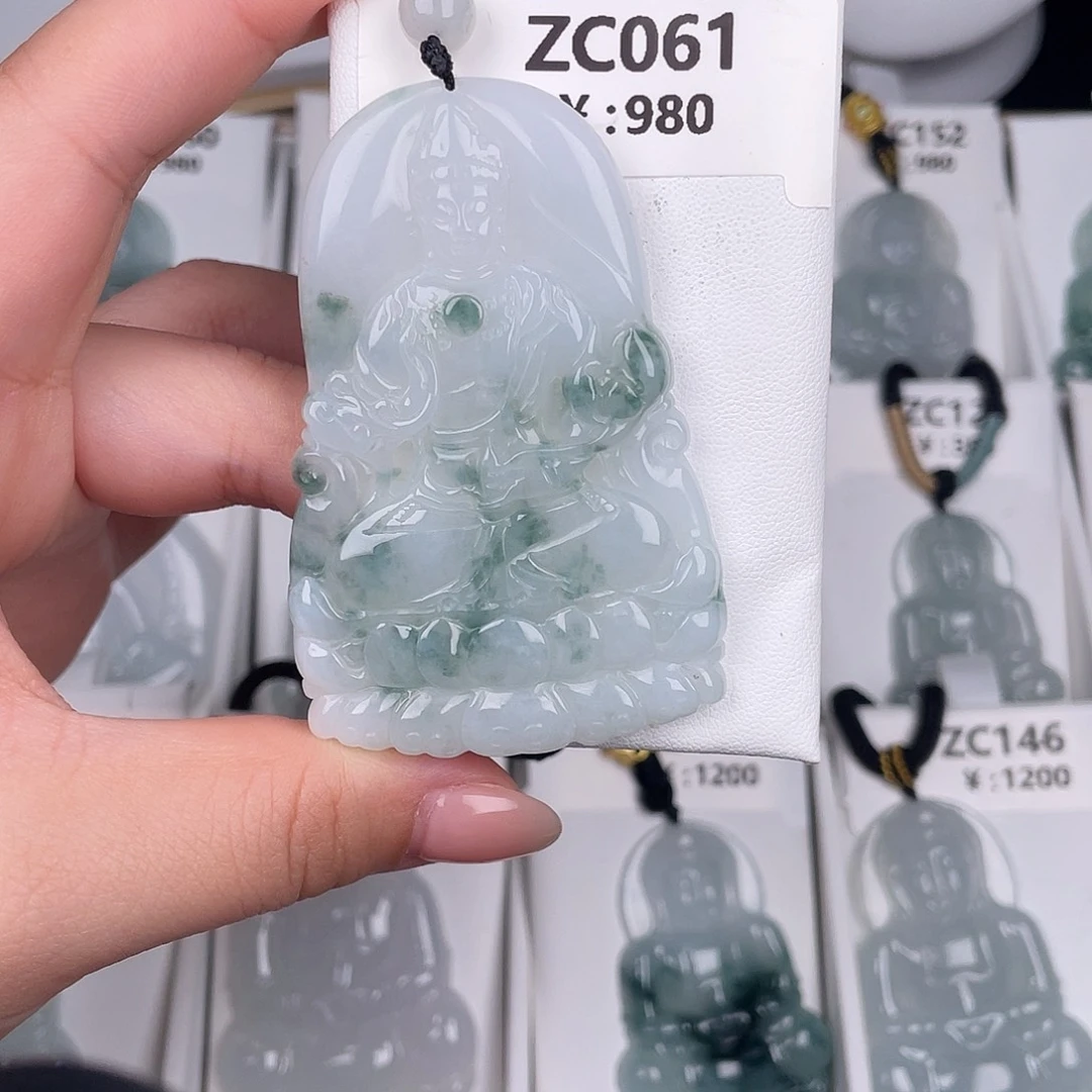 翡翠未镶嵌颈饰zc061